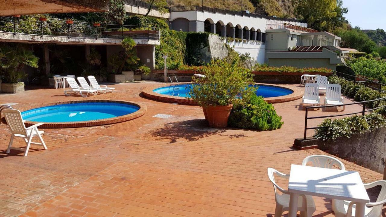 Capo Taormina House Villa ภายนอก รูปภาพ